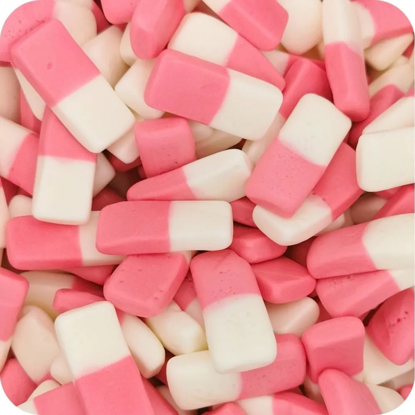 Swizzels Squashies 2-Pack Bundle – Bubblegum & Strawberry Cream Flavour – Soft Gummy Foam Candy 140g Bags