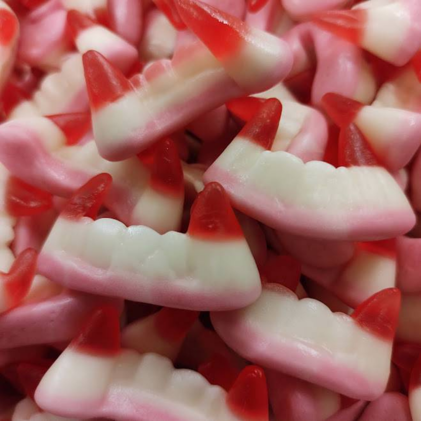 1kg Vidal Dracula Teeth Candy – Fruity Jelly – Spooky Halloween Vampire Sweets