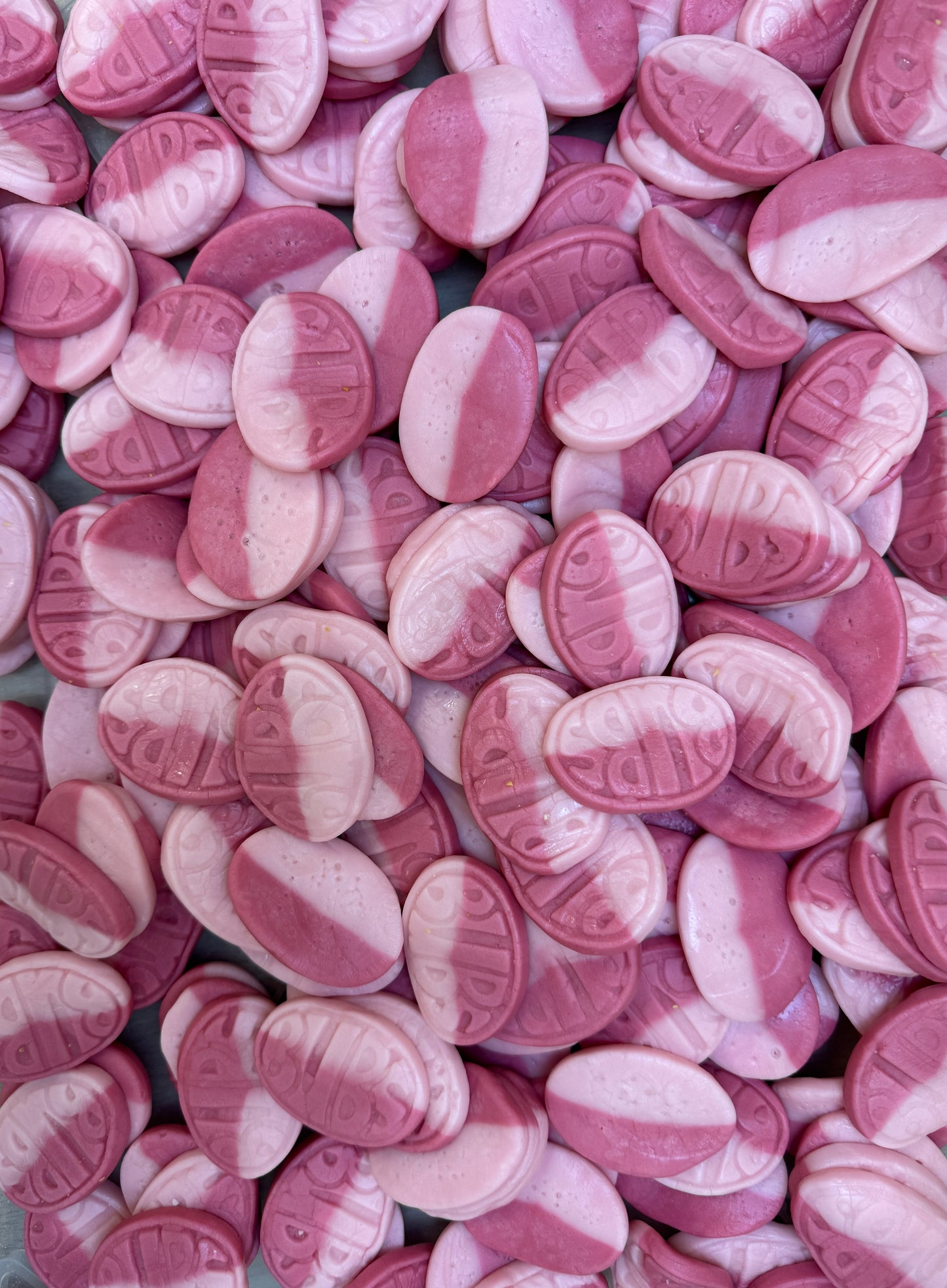 Bubs Strawberry Pomegranate Ovals Buy 3kg, get 1kg extra for free!